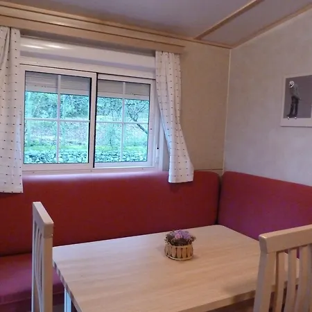 Camping La Barguilla Рамалес-де-ла-Виктория