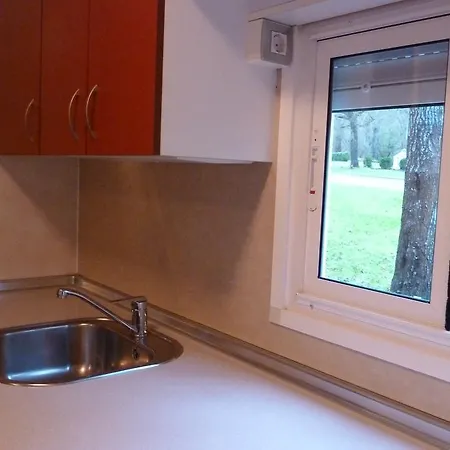 Camping La Barguilla Апартаменты *